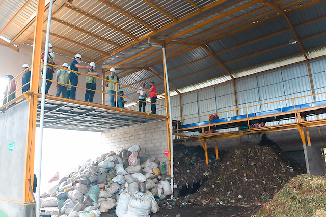 Bupati Jember Pelajari Kelola Sampah di TPST Samtaku Jimbaran, Bali
